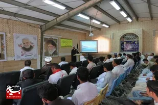 تقدیر از دانش آموزان پذیرفته شده شهرستان فنوج درکنکور ۱۴۰۱