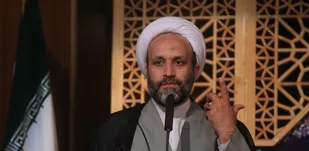 بسیج وظیفه دارد کشور را انقلابی نگه دارد