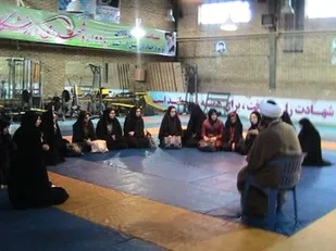 اجرای سبک زندگی اسلامی بسیاری از مشکلات جوانان را حل می&zwnj;کند