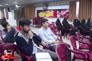 شبکه سازی خانواده بزرگ بسیج با برگزاری دوره های توانمند سازی میسر است