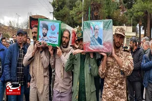 آیین تشییع پیکر مطهر شهیدان &laquo;یاسر خویشوند&raquo;و &laquo; امیررضا شیراوند&raquo; در نهاوند