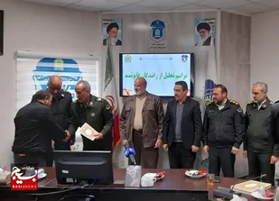تجلیل از رانندگان قانونمند خراسان جنوبی با حضور فرمانده انتظامی استان