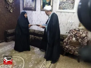 دیدار مسئول دفتر نمایندگی ولی فقیه در سپاه حضرت ولیعصر (عج) خوزستان با خانواده شهید زهیری