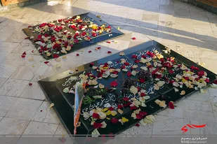 گلزار شهدای بوشهر غبارروبی و گل&zwnj;گذاری شد
