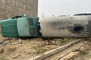 واژگونی تانکر آب در حسن آباد کرج یک مصدوم برجای گذاشت