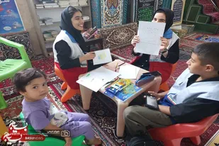 برگزاری اردوی جهادی ویزیت و داروی رايگان در روستای قلعه باباخان ملایر