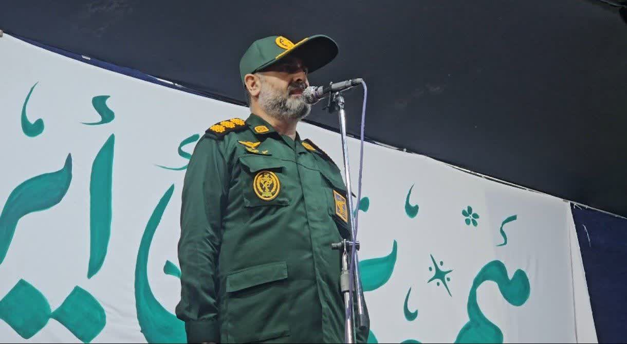 رزمایش «جانفدایان ایران» جلوهای از حضور مردم رشت در سنگر خیابان رزمایش «جانفدایان ایران» جلوهای از حضور مردم رشت در سنگر خیابان
