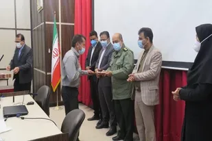 جلسه بررسی فعالیت&zwnj;ها و تجلیل از فرماندهان بلوک&zwnj;های شهری و روستایی طرح شهید سلیمانی