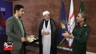 رسانه&zwnj;ها به جهاد تبیین و جهاد خدمات&zwnj;رسانی بپردازند
