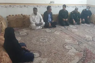 دیدار از خانواده شهید کارمند عظیم بلوچی در چابهار