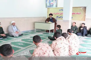 حفظ سنگر عبادت و شناخت خداوند  رسالت مربیان است