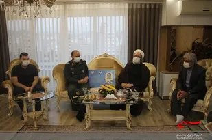 دیدار مسئولان ارشد سپاه آذربایجان شرقی با خانواده مدافع سلامت