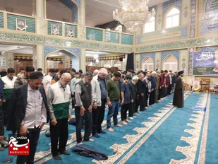 اعتکاف دانش آموزی پنجره ای رو به آسمان