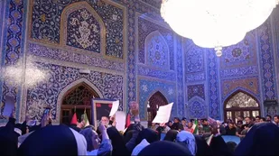 تجدید میثاق دختران فاطمی قم با آرمان&zwnj;های امامین انقلاب در جوار حرم رضوی
