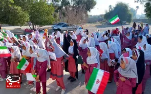 در راستای حمایت از کودکان فلسطین در اولین روز از هفته بسیج دانش آموزی برگزار گردید