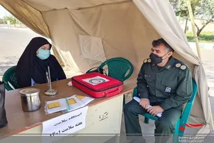 ارائه مشاوره دارویی رایگان توسط بهداری سپاه ناحیه زاهدان