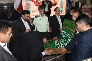 یادواره 190 شهید شهرستان بهارستان برگزار شد