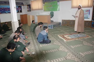 انقلاب ما یک انقلاب ارزشی و مردمی است