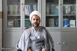 شهدا علاوه بر حی و زنده بودن، احیاگر و زنده کننده جامعه هم هستند