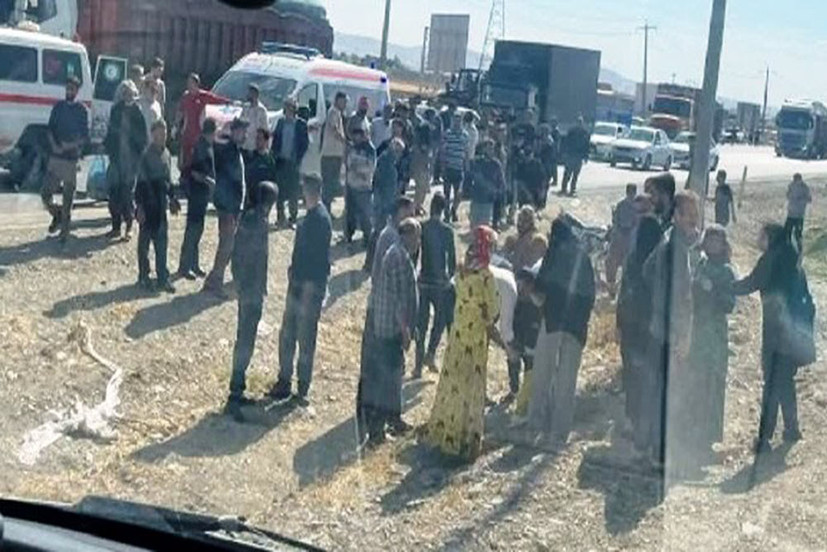 واژگونی خودرو در کمربندی اسدآباد–کنگاور یک کشته و سه مصدوم برجای گذاشت