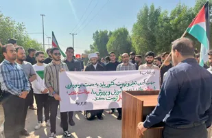 برگزاری تجمعی باشکوه به مناسبت هفته استکبارستیزی در دانشگاه فرهنگیان اهواز