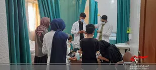 خدمت رسانی گروه جهادی پزشکی در شهرستان فاریاب