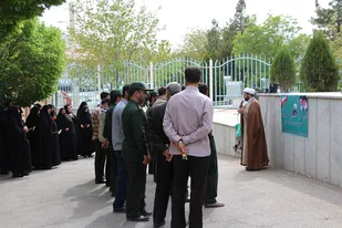 وظیفه معلم ارتقاء اخلاق و توسعه ی تقوا در جامعه است