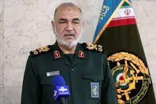 سپاه پاسداران تمام نقشه های دشمن را در آسمان، زمین و دریا خنثی می کند