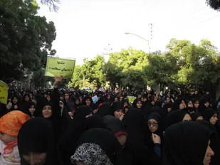 همایش مدافعان حریم خانواده در نهاوند