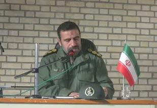 نباید در برابر دشمن خبیث تسلیم شد