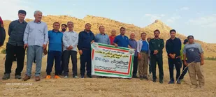 همایش کوه پیمایی به مناسبت هفته دفاع مقدس در بهمئی + (تصاویر)
