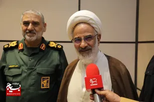 سپاه سنگرشکن خط مقدم انقلاب است و دفاع از مردم را رها نمی&zwnj;کند