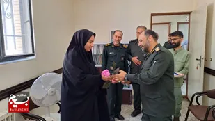 تجلیل فرمانده سپاه شاهرود از ریاست و کارکنان اداره آموزش و پرورش بسطام