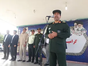 یکی از برکات بزرگ دفاع مقدس خودکفایی کشور در عرصه نظامی است
