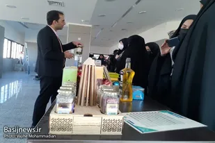 بازدید جمعی از نخبگان بسیجی از پارک علم و فناوری همدان