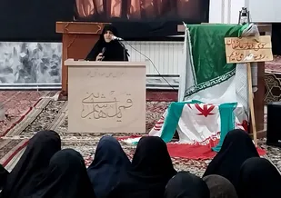 بانوان ایران در دفاع از انقلاب و اسلام از حضرت زینب(س) الگو گرفتند