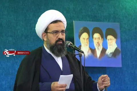 عامل پیروزی مردم یمن اعتماد به قرآن و ایستادگی در برابر دشمن است، نه محرومیت از امکانات / انتقاد تند از آقازاده‌ای که آدرس غلط به مردم می‌دهد