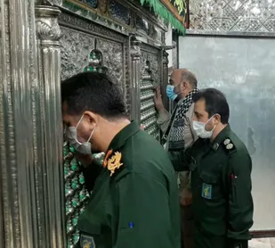 تشرف جانشین فرمانده سپاه استان تهران به حرم امامزاده جعفر(ع)