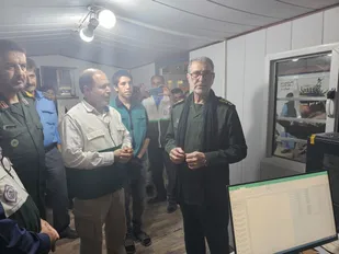 بازدید میدانی فرمانده سپاه امیرالمؤمنین (ع) از خدمات بسیج جامعه پزشکی به زوار در پایانه شهید رئیسی