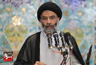 تلاش دشمنان برای ایجاد فاصله بین مردم و نظام بی&zwnj;نتیجه است