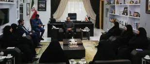 به برکت انقلاب اسلامی، بانوان ما در عرصه&zwnj;های مختلف به خوبی درخشیده اند