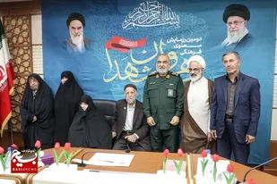 دیدار سراسری پاسداران و بسیجیان با 150 هزار خانوادۀ معظم شهید و جانباز هفتاد درصد سپاه و بسیج