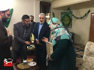 بانوان خادم و پیشکسوت مجالس حسینی در استان سمنان تجلیل شدند