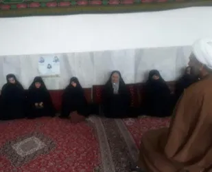 نشست رابطین فرهنگی روستای خم پیچ خوانسار برگزار شد