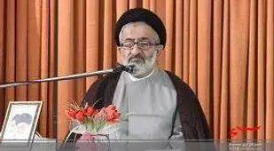 توصیه حضرت زهرا (س) به بانوان دوری از تجمل گرایی در زندگی است
