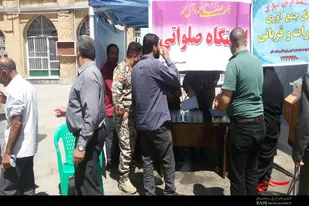 برپایی ایستگاه&zwnj;های صلواتی توسط پدافند هوایی خنداب در نماز جمعه ملایر
