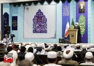 ضرورت استمرار و گسترش فرهنگ وحدت&zwnj;آفرین اربعین/ امام رضا(ع) محور وحدت امت اسلام هستند