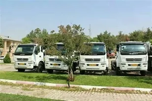 رونمایی از ۱۷ دستگاه خودروی سنگین شهرداری نهاوند