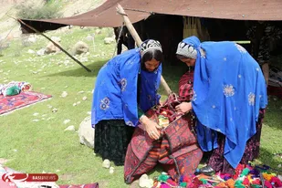 چرخ اقتصاد کوچ&zwnj;نشینی با محوریت زنان عشایر می&zwnj;چرخد