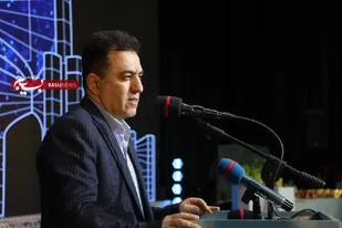 همایش زنده نامان قدردانی شهر از بزرگان خود است